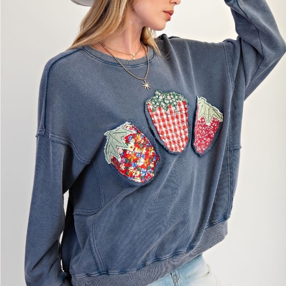 Fresh Pick Fruit Patch Pullover Top Strawberry Pa… - image 3